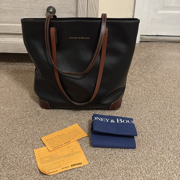 Dooney & Bourke Black and Brown Tote Bag - Picture 4 of 9